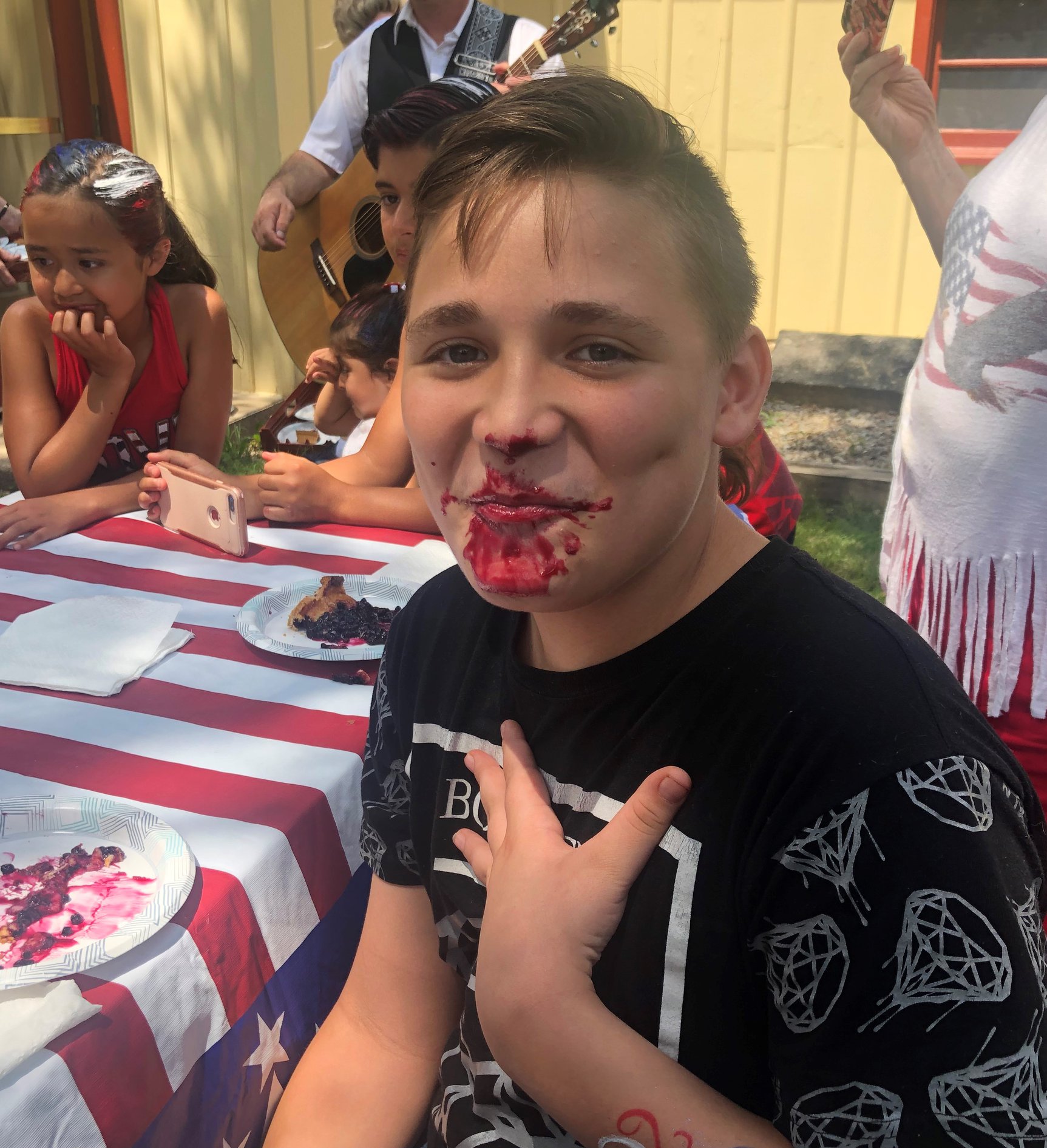 Photos: Blueberried and Triumphant – Pie Eating Contest Winners 2019